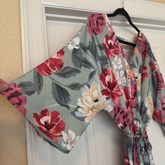 Leona Edmiston Floral V-Neck Maxi Dress - Picture 3 of 7